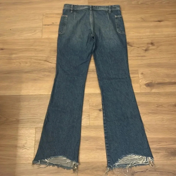 We the Free | Flare leg denim jeans Frayed raw hems Women’s size 25 Free People - Picture 5 of 8